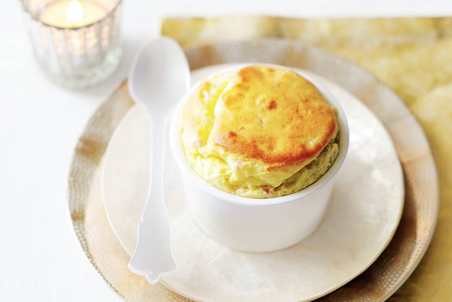 Geitenkaassoufflé met rode ui