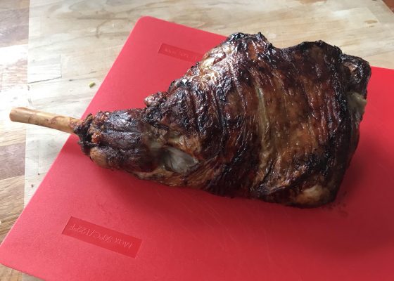 Barbecued leg of lamb with garlic & rosemary